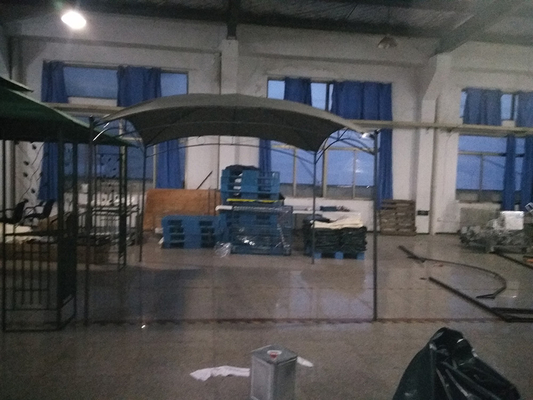 Patio exterior Carport com estrutura de aço 3 * 3M Parede de sol Jardim Branco Casamento Canopy telhado