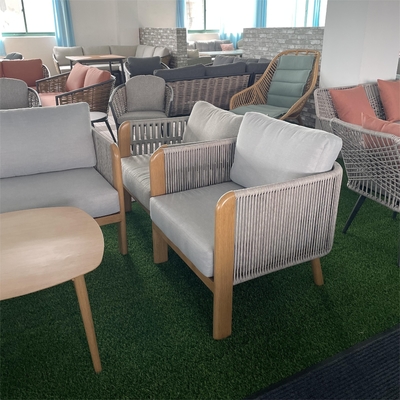 Mobiliário de jardim exterior de alumínio Sofá de rotão com Kit de Bistro de luxo