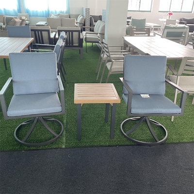 Colorido personalizável Mobiliário de jardim de exterior Sofá de rotão de alumínio para mesa de luxo