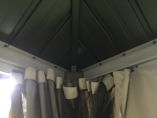 3X3X2.75M Metal Pergola Galpão exterior para utensílios de jardim com ponte de pergolas