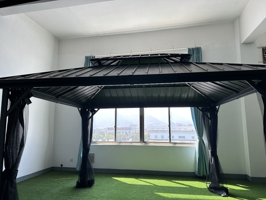 Jardim ao ar livre 3X3.65X2.85M Gazebo de metal com mosquiteiro e tecido de poliéster