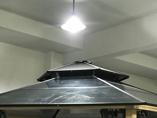 Quadro de alumínio 2x2x2x2.8M Gazebo hexagonal para proteção solar e relaxamento
