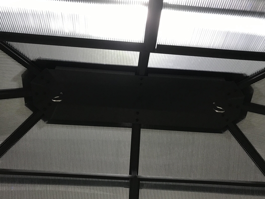 Gazebo de policarbonato com dois topos 2.35X1.7X2.45M para ponte de pérgulas ao ar livre
